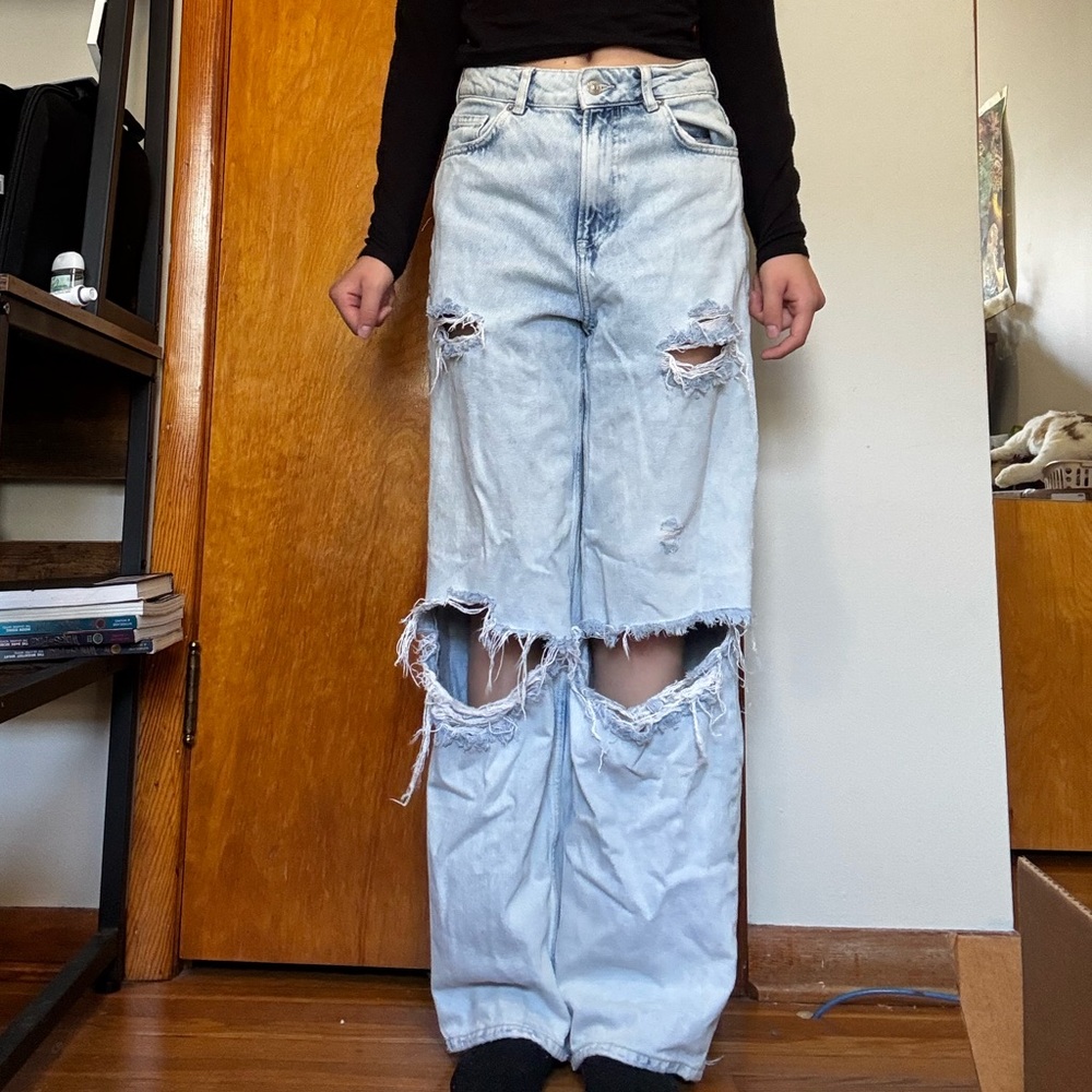 Divided ( H&M ) Light Blue Denim Jeans